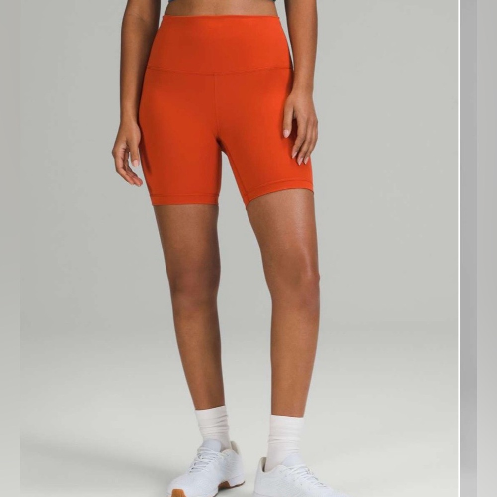 Lululemon  wuander train  high - rise short 6”
  Size 4 canyon orange
